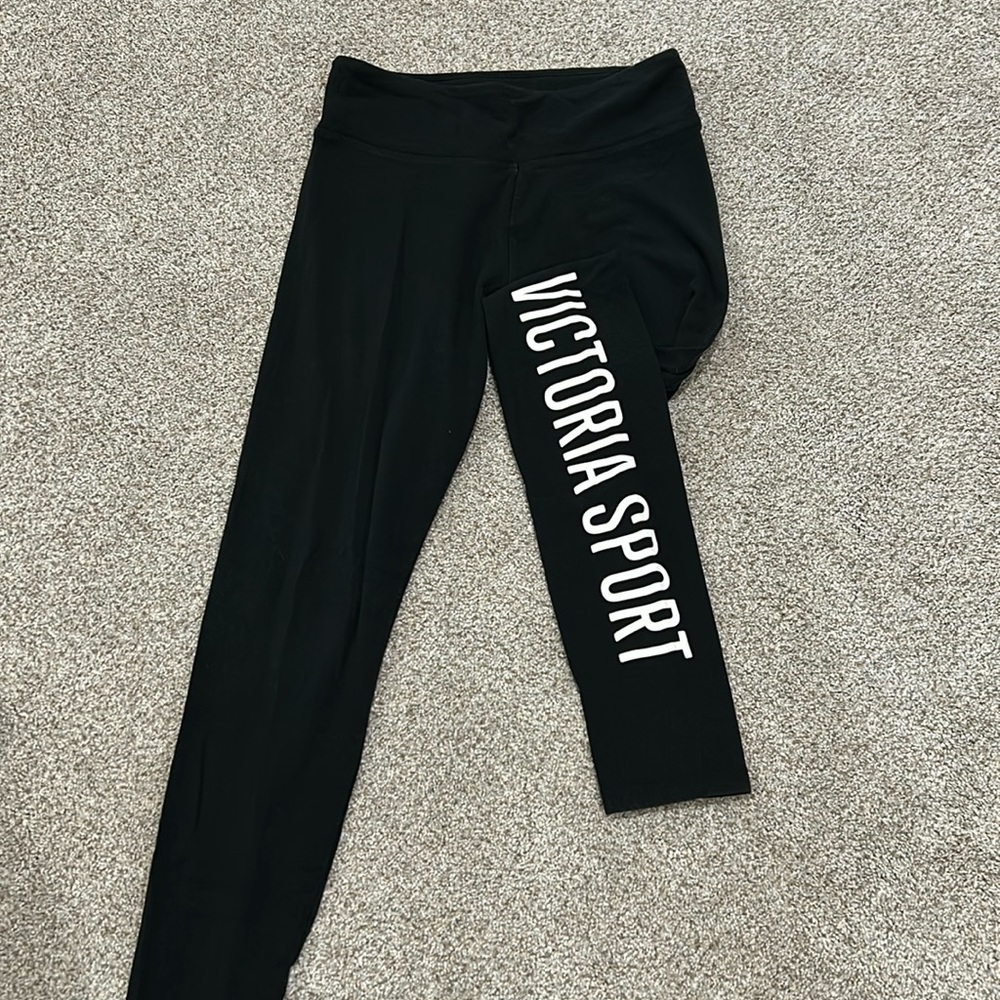 Victoria Secret Sport Leggings.